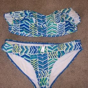 VINEYARD VINES bathing suit